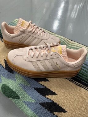 Adidas gazelle bold size 7